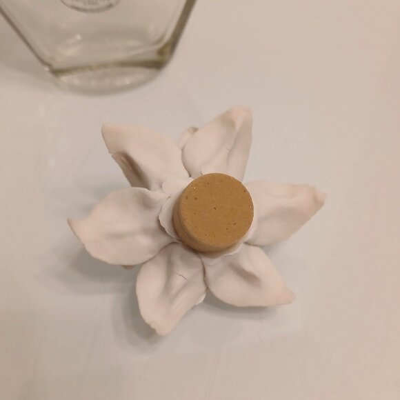 Vintage Cellini Crystal Perfume Bottle Studio Porcelain Rose Stopper 8.5" Italy - Picture 8 of 10